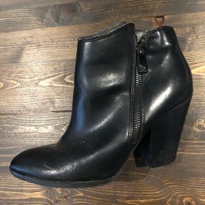 DV Heeled Leather Booties